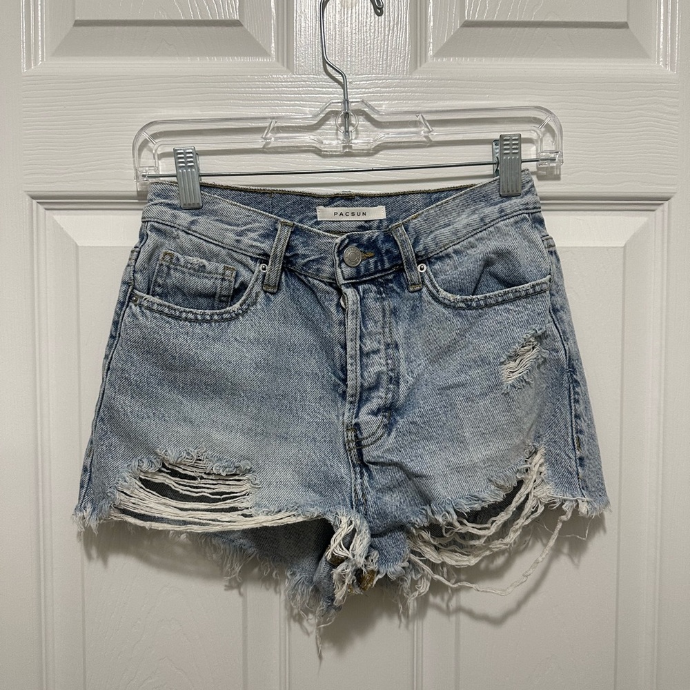 Pacsun light wash jean shorts